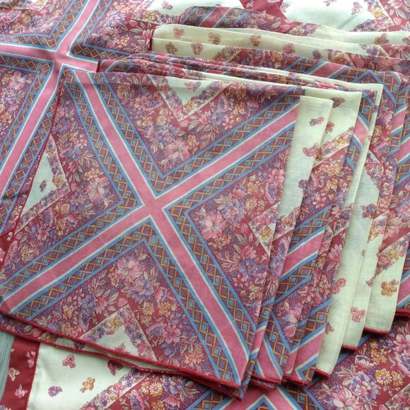 Vintage Placemats Napkins Set Floral Calico 3 Mats 8 Napkins Boho Retro Kitchen - Picture 2 of 8